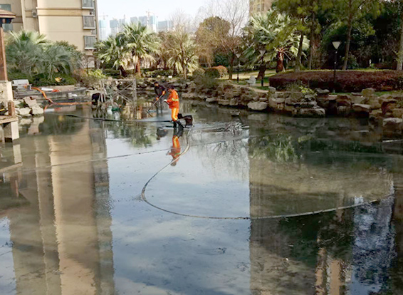 永和景观池淤泥清理